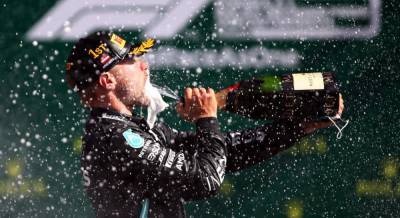 Формула-1 вернулась: пилот Мерседеса выиграл Гран-при Австрии