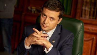 Телеканал Порошенко заявил, что Зеленский и его супруга занимались «оптимизацией налогов»
