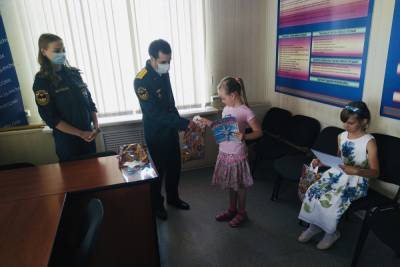 Сотрудники ГУ МЧС России по Владимирской области подвели итоги конкурса детского рисунка