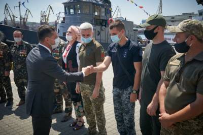 Зеленский пообещал решить проблемы ветеранов Одесской области