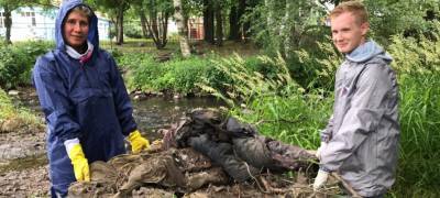 Волонтеры рассказали о дорогих и страшных находках при уборке реки Неглинка в Петрозаводске (ФОТО)