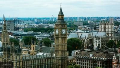 Великобритания наложит санкции на ряд российских граждан