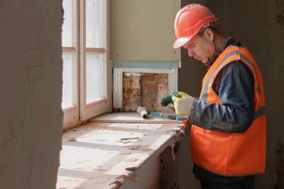 Капитальный ремонт многоквартирных домов возобновили в Москве