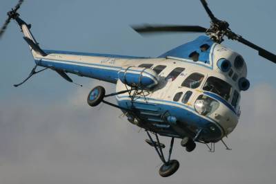 В РФ во время обработки полей разбился частный вертолет: есть погибшие