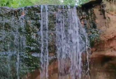 Александр Дрозденко поделился видео с самым высоким водопадом Ленобласти