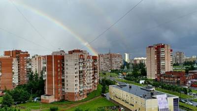 "Главное, чтобы Лахова не увидела": в Петербурге заметили необычную радугу