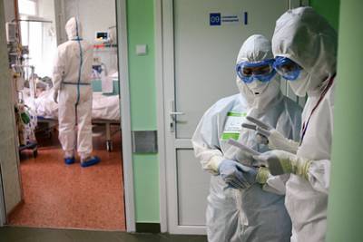 Число умерших россиян с коронавирусом превысило 10,2 тысячи