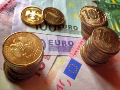 Тревожный звонок: цена евро превысила 81 рубль впервые с 6 мая