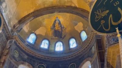 Патриарх Кирилл призвал сохранить нейтральный статус Святой Софии