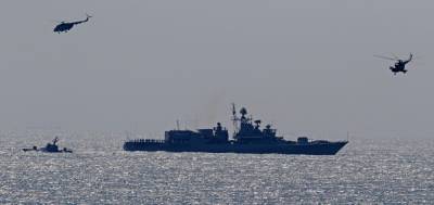 Военные корабли привели в боевую готовность в акватории Одессы: впечатляющие кадры