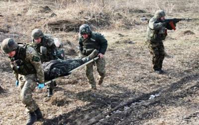 На Донбассе из-за обстрела боевиков получили ранения украинский военный