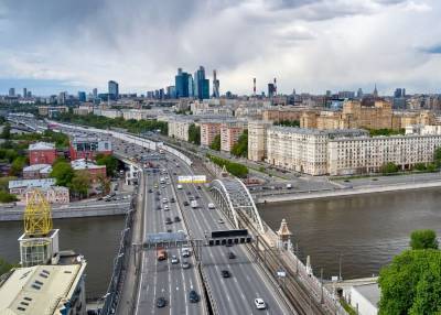 Движение транспорта в центре Москвы ограничат с 16 июля по 30 августа