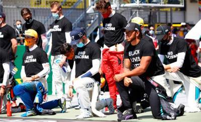 Шестеро пилотов «Формулы-1» отказались встать на колено перед гонкой в рамках акции Black Lives Matter
