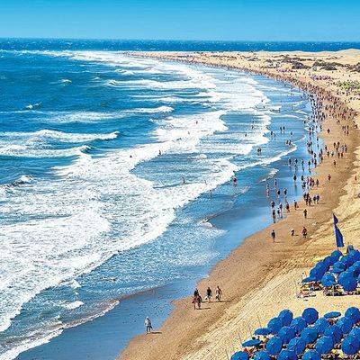 В Испании вновь закрывают пляжи из-за пандемии коронавируса