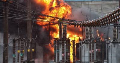 В Киеве на электроподстанции произошел пожар со взрывом