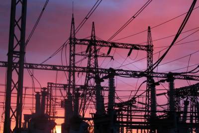 Внаслідок підвищення НКРЕКП тарифів на передачу електроенергії ціни струму для промисловості зростуть на 20%, - ІСС Ukraine