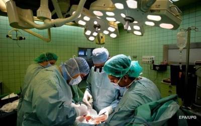 Трансплантации ожидают более пяти тысяч украинцев