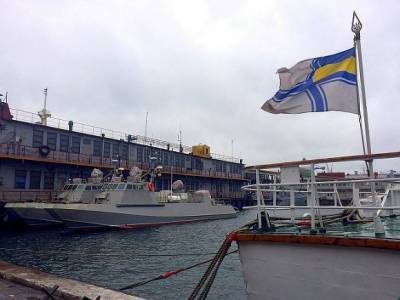Глава ВМС Украины пообещал вернуть украинский флот в Севастополь