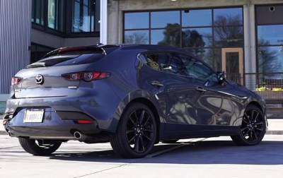 Mazda3 с полным приводом показали на видео