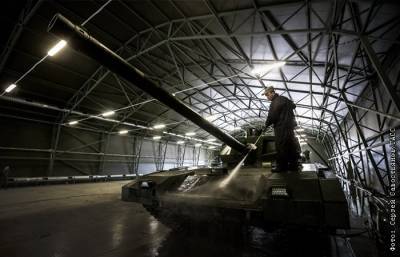 Россия собралась продавать танк "Армата" за границу