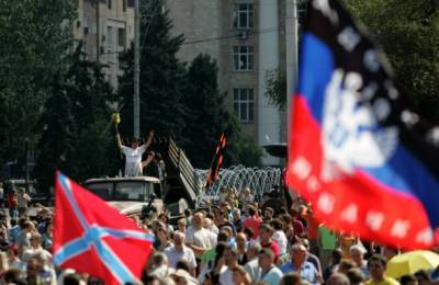 «Мне об этом неизвестно»: Песков высказался о возможном присоединении Донбасса