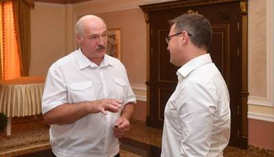 Александр Лукашенко: Уважая труд уборщиц, я босиком хожу