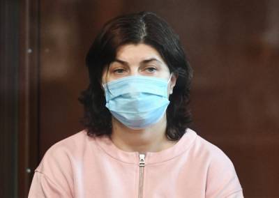 Адвокаты замглавы Минобрнауки просят отпустить её под залог в 8 млн рублей