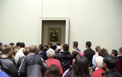 Лувр открылся после карантина: на "Мону Лизу" пришли посмотреть свыше 7 тыс человек