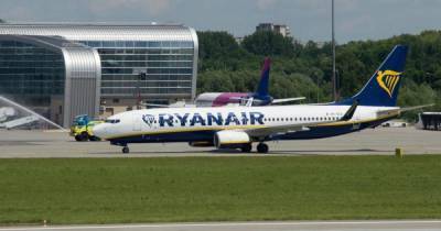 Лоукост Ryanair выполнил первый рейс с Италии во Львов