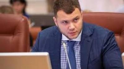 Нардеп Дубинский и другие "слуги народа" собирают подписи за отставку Криклия