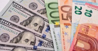Гривна дешевеет, а евро дорожает: курсы валют Нацбанка и в обменниках 6 и 7 июля