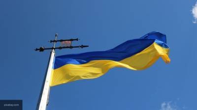 Экс-министр экономики Украины заявил, что страна не может "бесконечно жить в долг"
