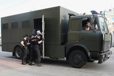Белорусам пояснили причины жестких задержаний на акциях протеста
