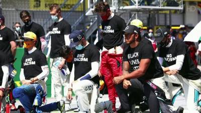 В Австрии шесть пилотов «Формулы-1» отказались встать на одно колено, поддерживая таким образом протесты против расизма
