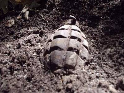 На берегу Днепра в Смоленске нашли гранату
