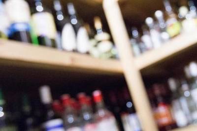 СМИ: в России планируют смягчить правила продажи алкоголя