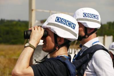 Киев хочет добиться введения миротворцев ОБСЕ в Донбасс