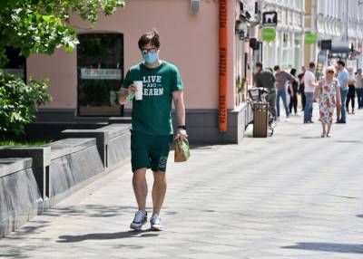 Синоптики предупредили москвичей о высоком уровне ультрафиолетового излучения