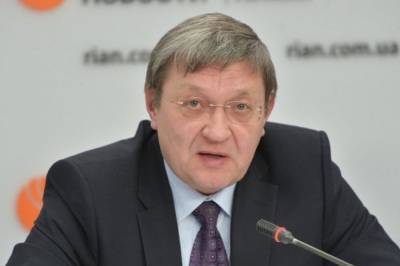 В Украине достаточное количество специалистов, чтобы сформировать новую систему Нацбанка, - экс-министр экономики
