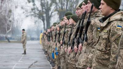 МОН просит отсрочить призыв в армию для выпускников - yaizakon.com.ua