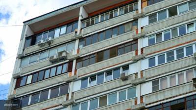 Очевидцы сообщили о хлопке газа на балконе жилого дома в Тольятти