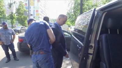 В Сети появилось видео задержания советника главы Роскосмоса