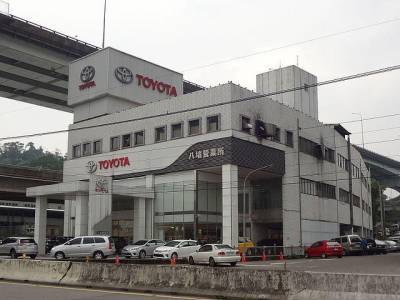 Компания Toyota запатентовала новую технологию вращения колес электромобиля