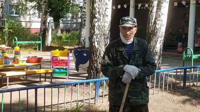 Стихотворение о Нижнем Новгороде — «Городе трудовой доблести» — написал пенсионер из Автозаводского района