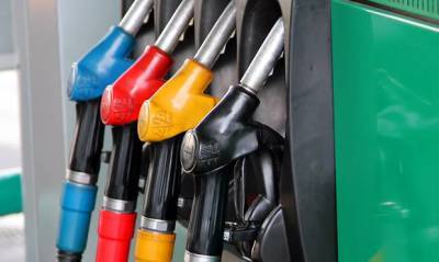 Минэнерго попросило нефтяников принять меры по снижению оптовых цен на бензин