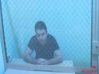 Политзаключенного Артема Сакова поместили в карцер и наказали новыми «сутками»
