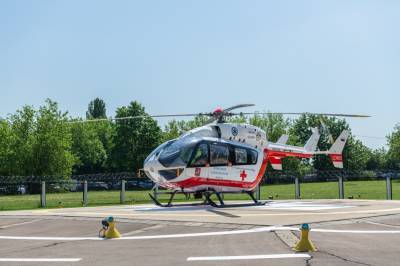 Пострадавшего в ДТП ребенка на вертолете доставили в столичную больницу
