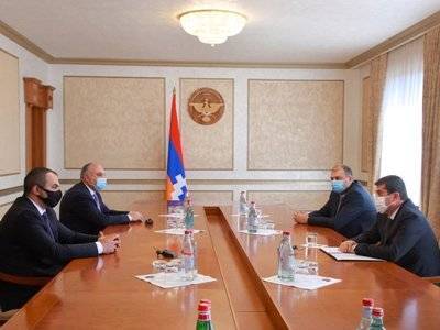 Президент Арцаха принял генпрокурора Армении Артура Давтяна