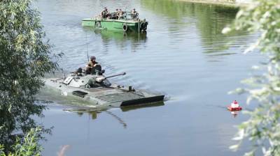 Воронежские военные провели масштабные учения на воде