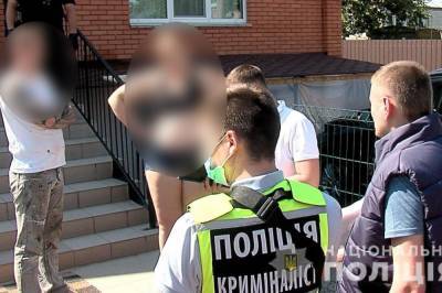 Прикрывались модельным агентством: В Винницкой области задержали супругов по подозрению в съемке детской порнографии